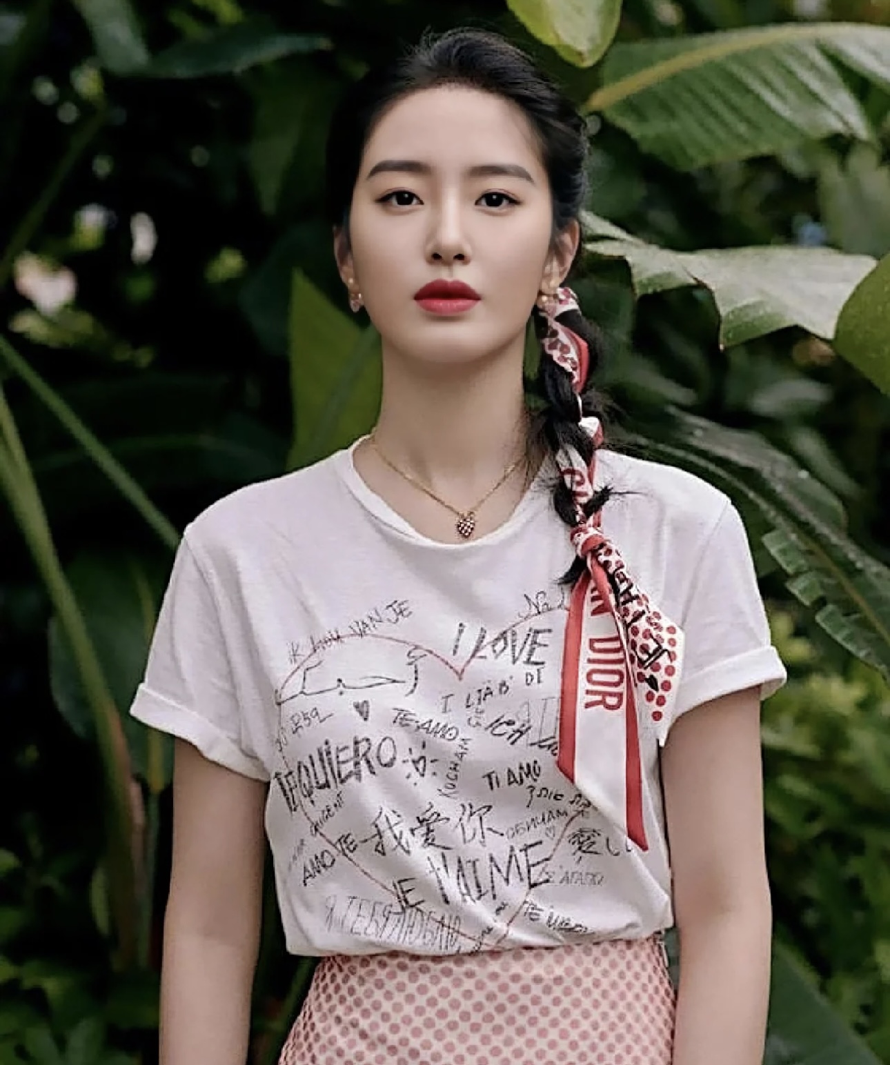 夏天发饰怎么搭配才好看,漂亮的发饰搭配