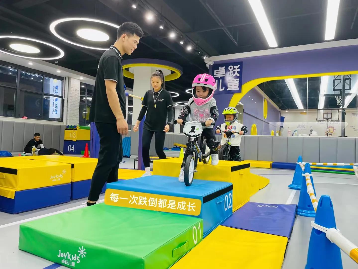 为什么小孩要在户外玩,为什么儿童要户外运动