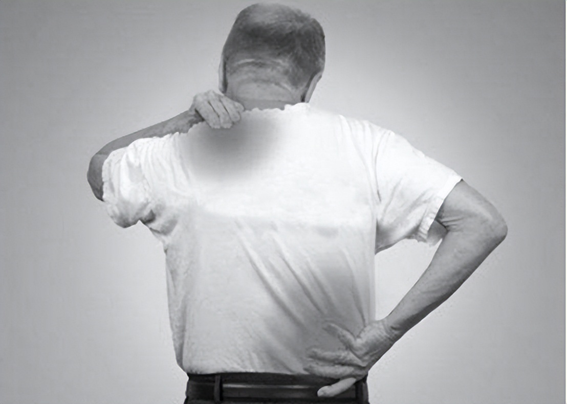 胆囊结石看中医还是西医好,胆囊有泥沙样结石中医怎么治疗