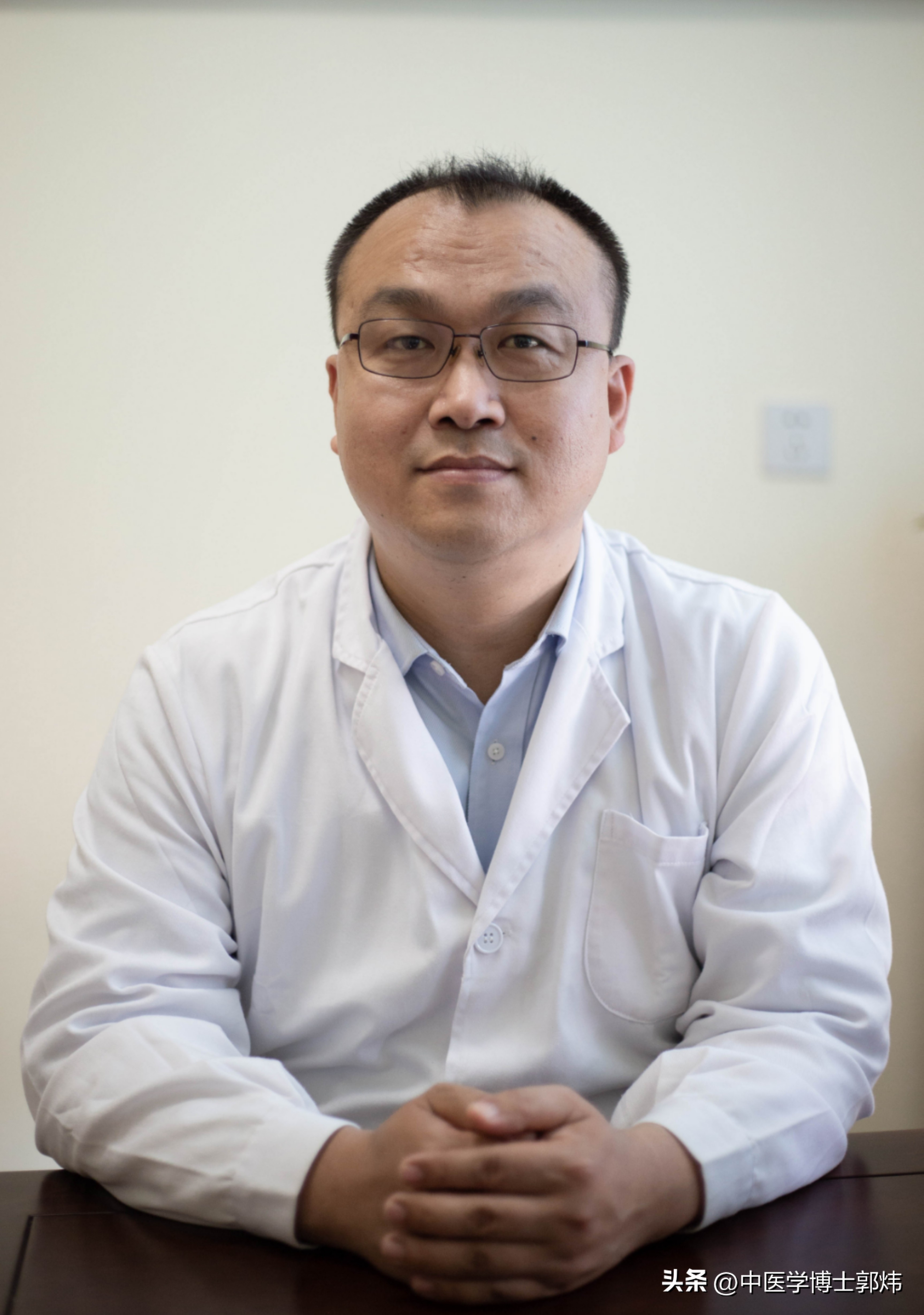 晨起咳出褐色的痰块,如何分辨痰里的血还是牙龈出血