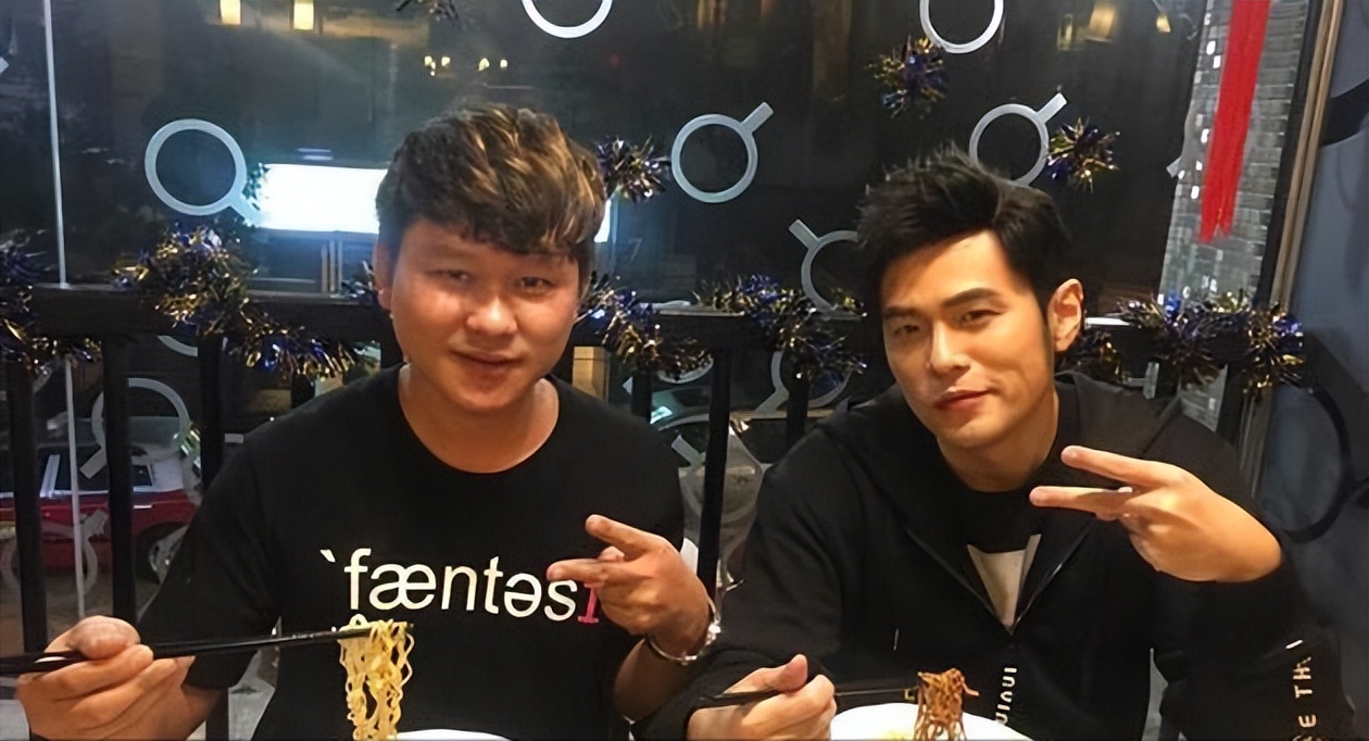 盘点台湾明星爱国场面,盘点台湾爱国明星名场面