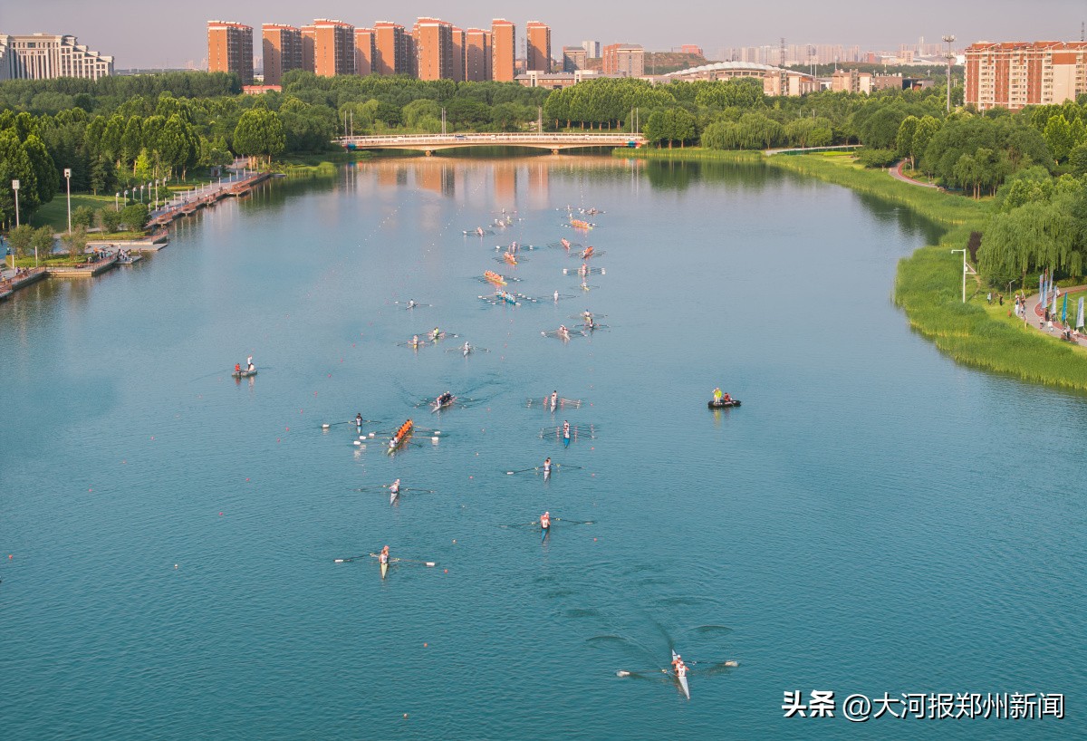 龙子湖高校赛艇挑战赛,赛艇队在龙子湖