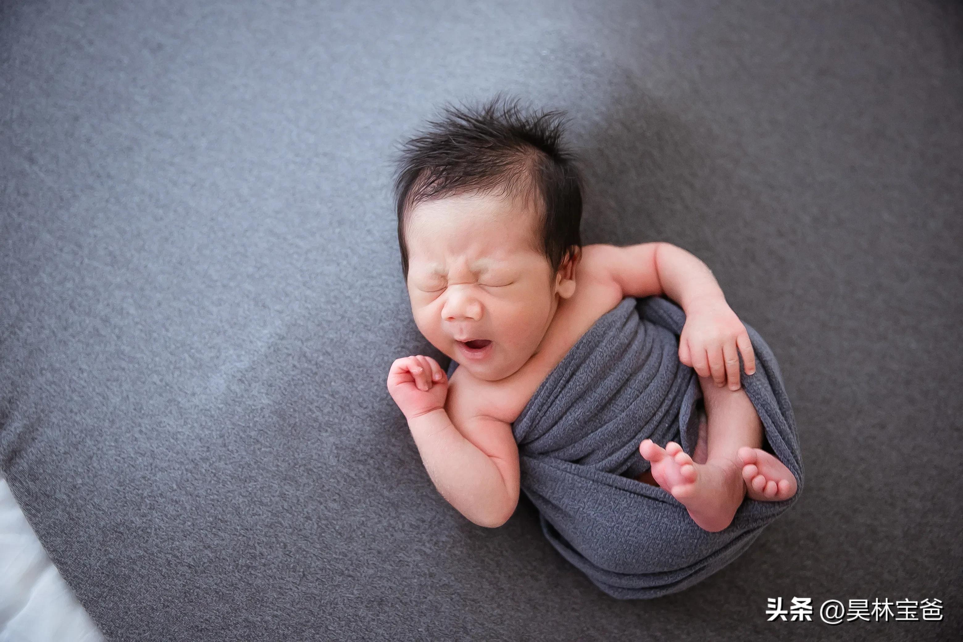 宝妈注意了,育儿专家详解宝宝闹觉怎么办