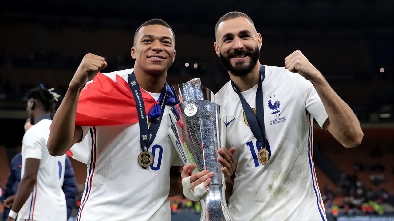 法国2022年球员名单,葡萄牙对法国本泽马姆巴佩