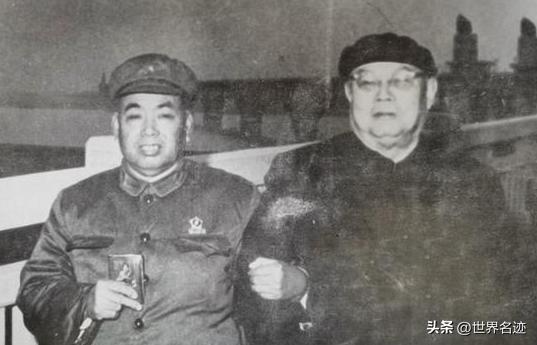 1980年*国锋华**视察南京军区，*世友许**称病不见，*国锋华**亲自登门拜访