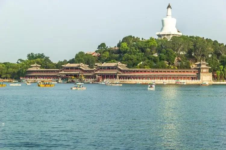 北京北海公园旅游攻略自由行,雨天游北京北海公园攻略