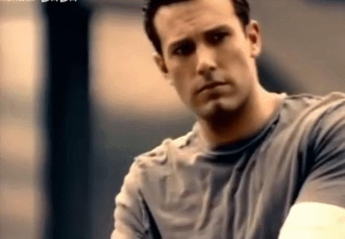 世纪复合！分手20年，他们双双离婚，官宣领证