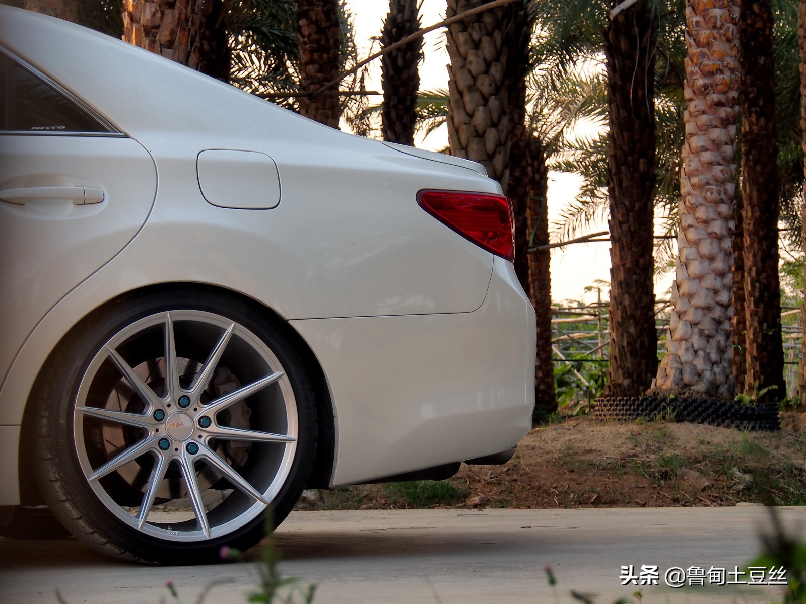 锐志原车16寸轮毂参数详情,锐志gr版x133轮毂