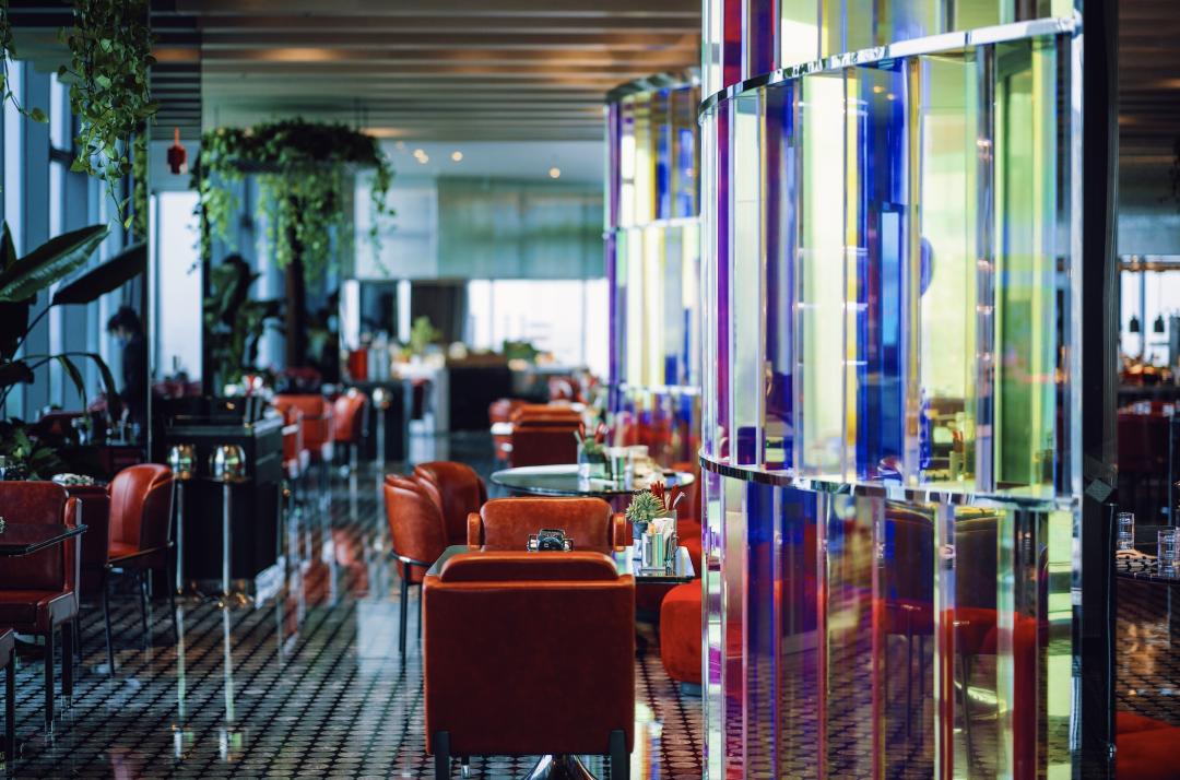 这世界是个巨大的游乐场,这世界就是巨大的游乐场