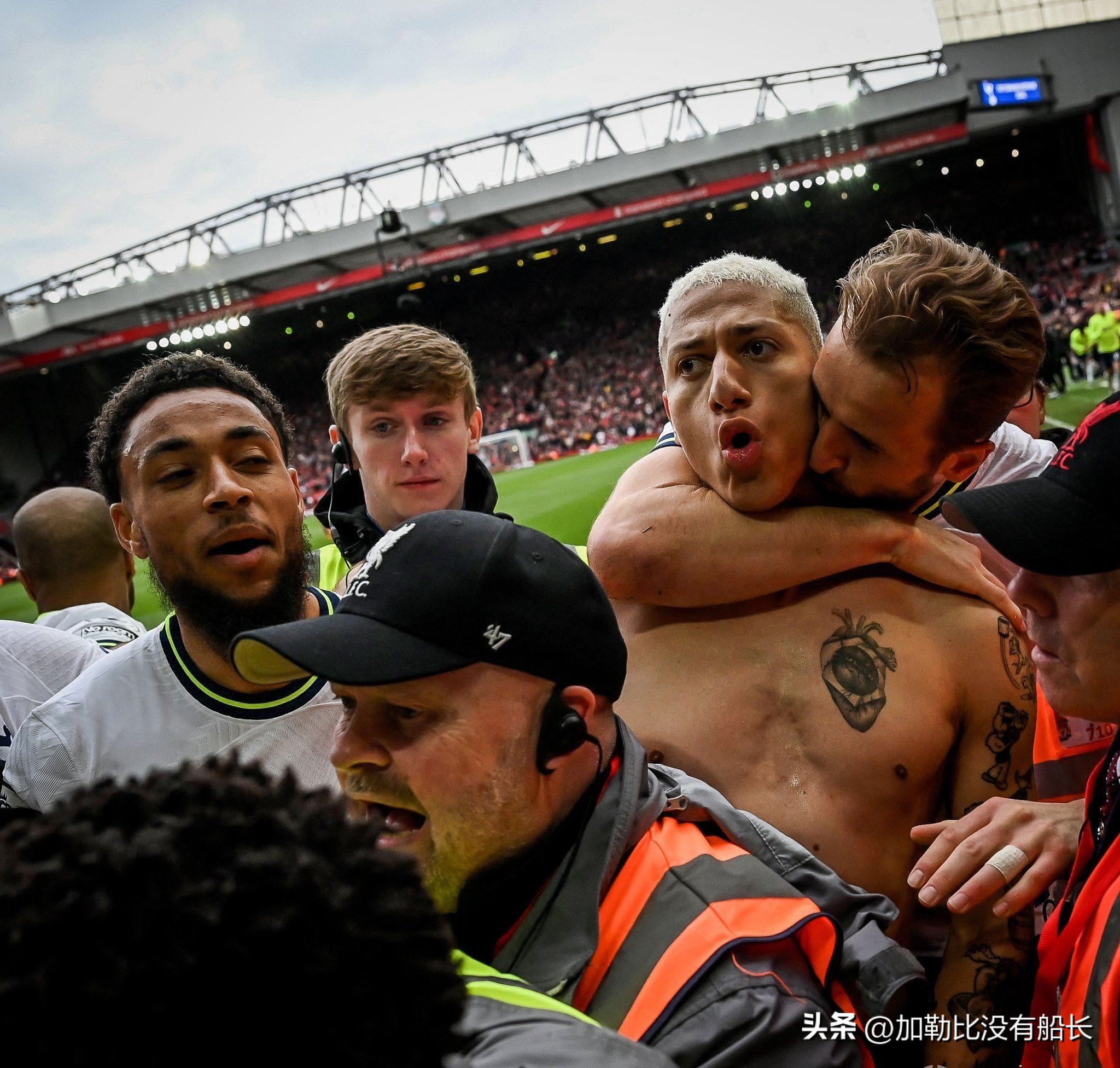 热刺惨遭富勒姆零封,热刺2比1绝杀9人利物浦
