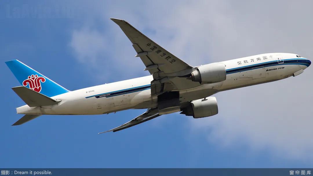 747货机坠落,南航747为什么一直停产