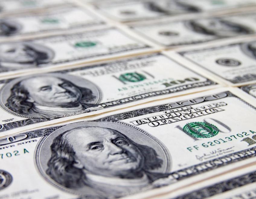 中国连续7个月抛售美债，美急求对话，布林肯：中方必须与美接触