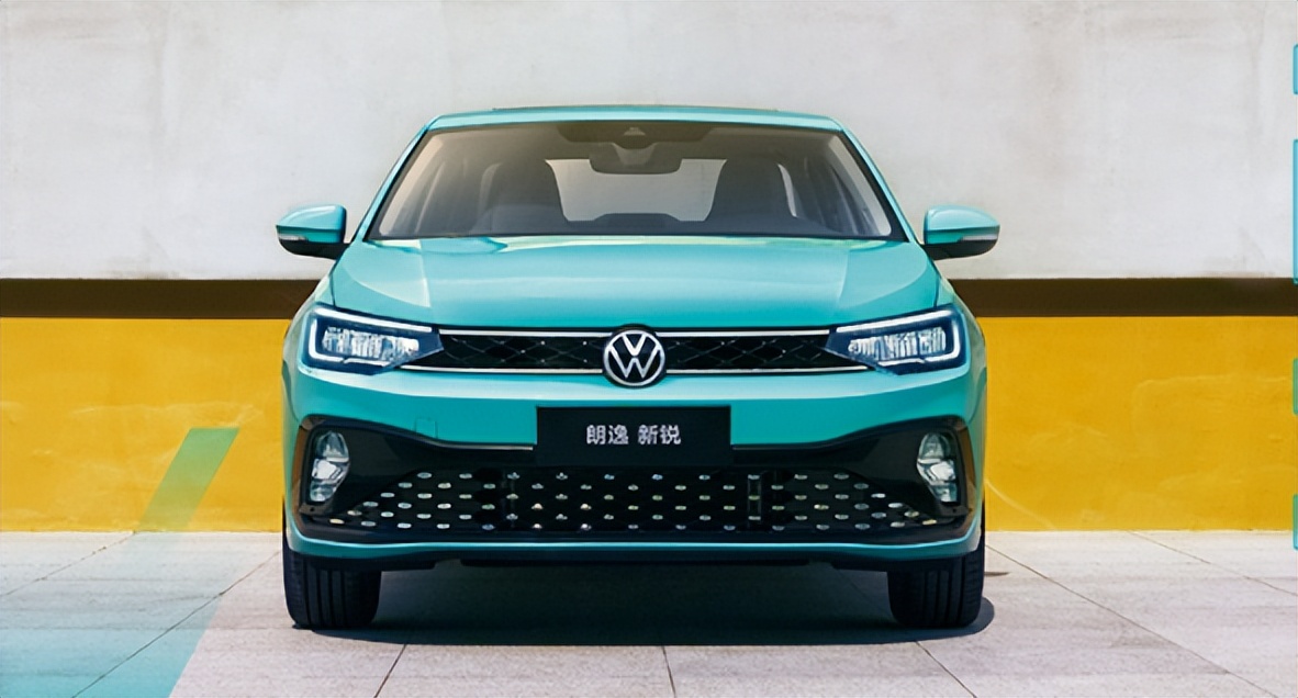 秦plusdm-i和朗逸plus,大众朗逸plus1.4t低配落地价