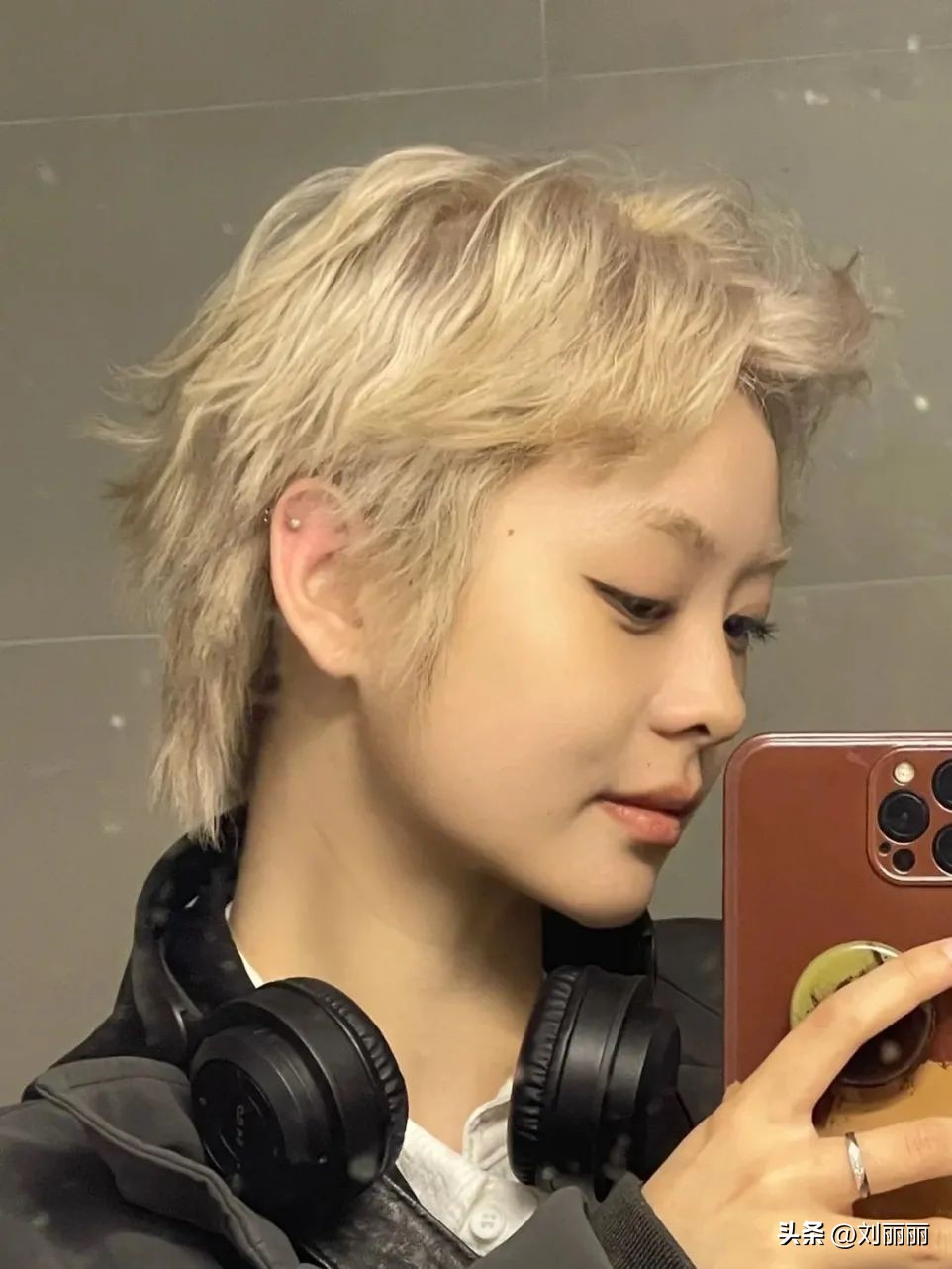 气质优雅发型女2020流行发型,适合女性的发型2020流行发型