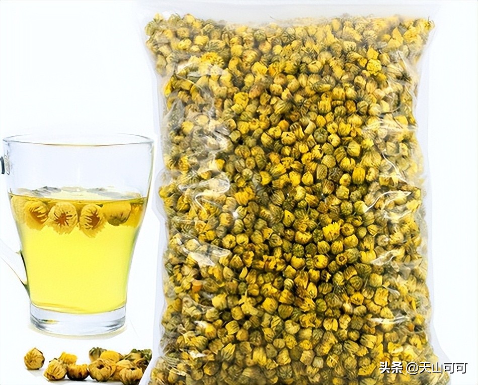 夏天冷泡菊花茶推荐,夏天喝菊花加冰糖