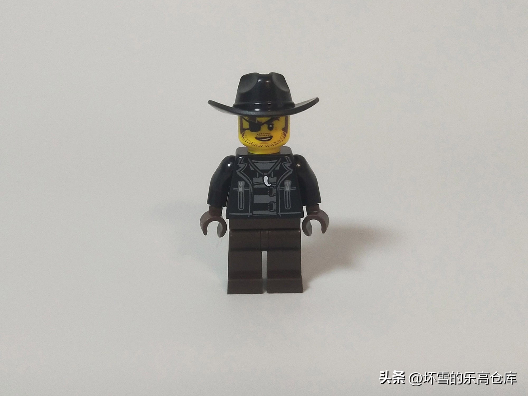 一辆乐高小警车,买乐高警察玩具视频