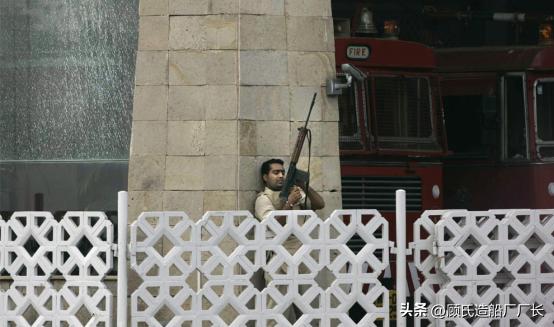 ak47大闹皇宫,08年印度孟买恐怖袭击事件