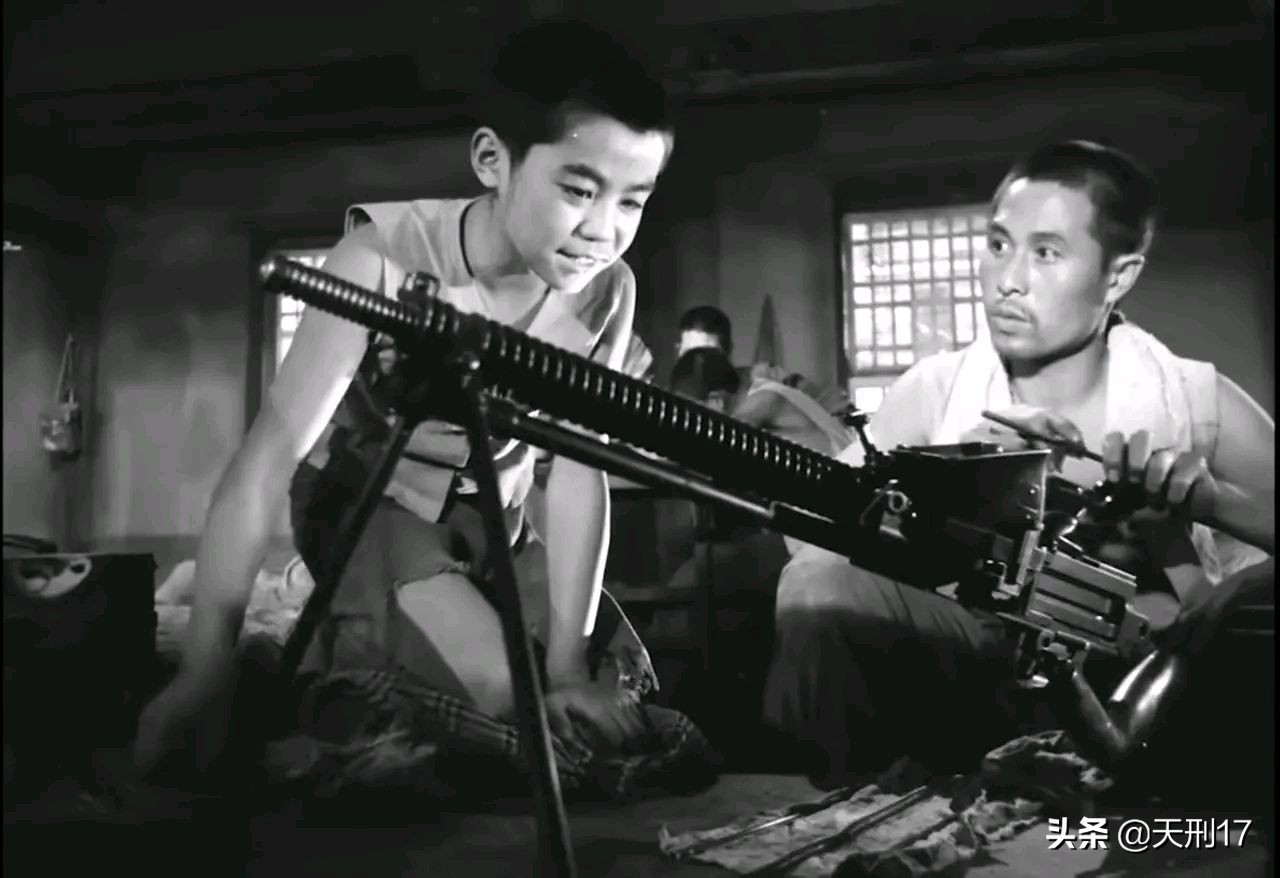 八路军唯一一次吊打日军,八路军重机枪阵