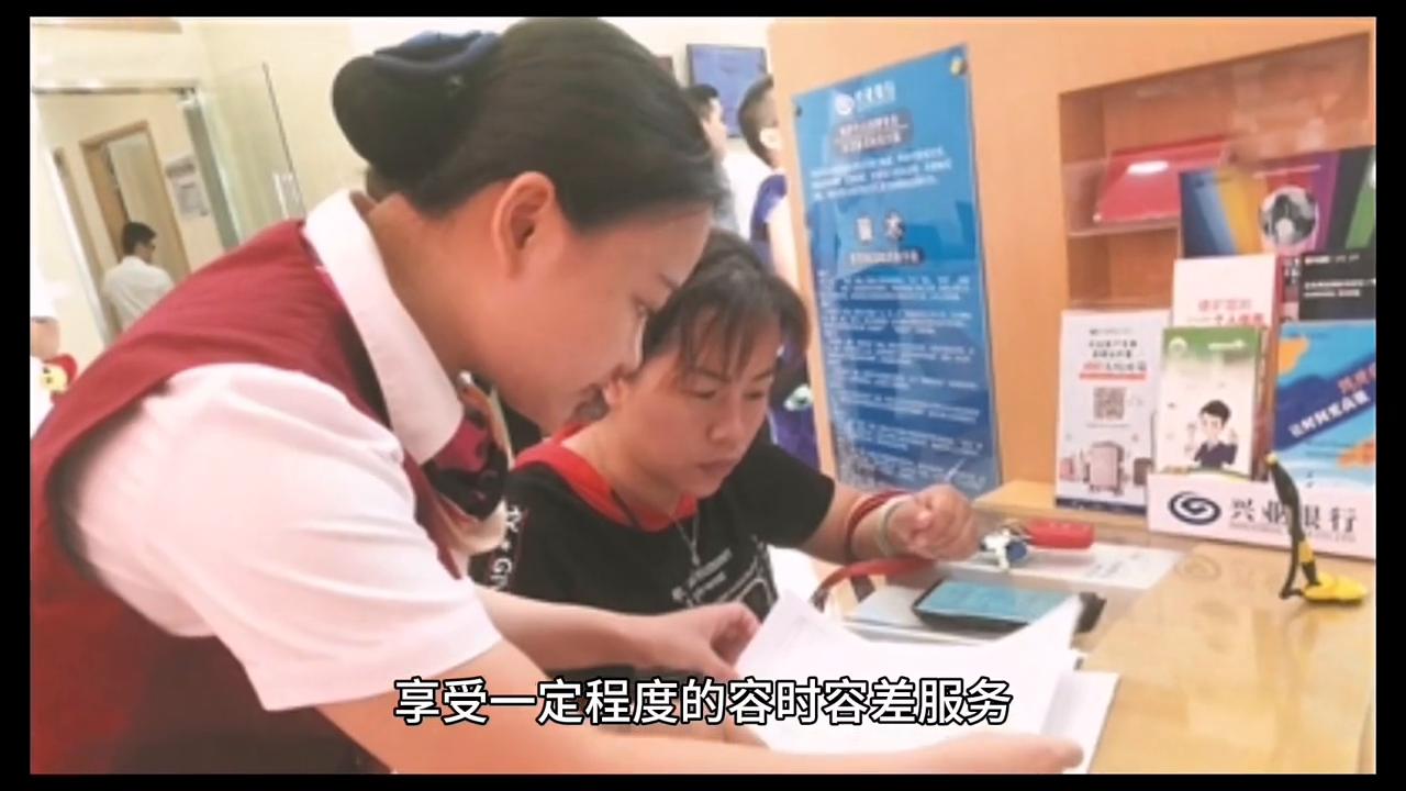 中国信用卡十大银行排名,中国银行信用卡和工商银行信用卡