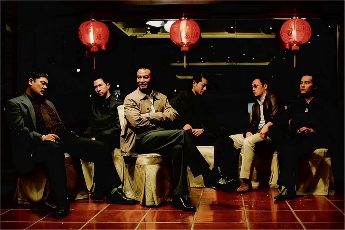 为什么香港有那么多黑帮？1997年香港回归，黑帮到底去哪了？