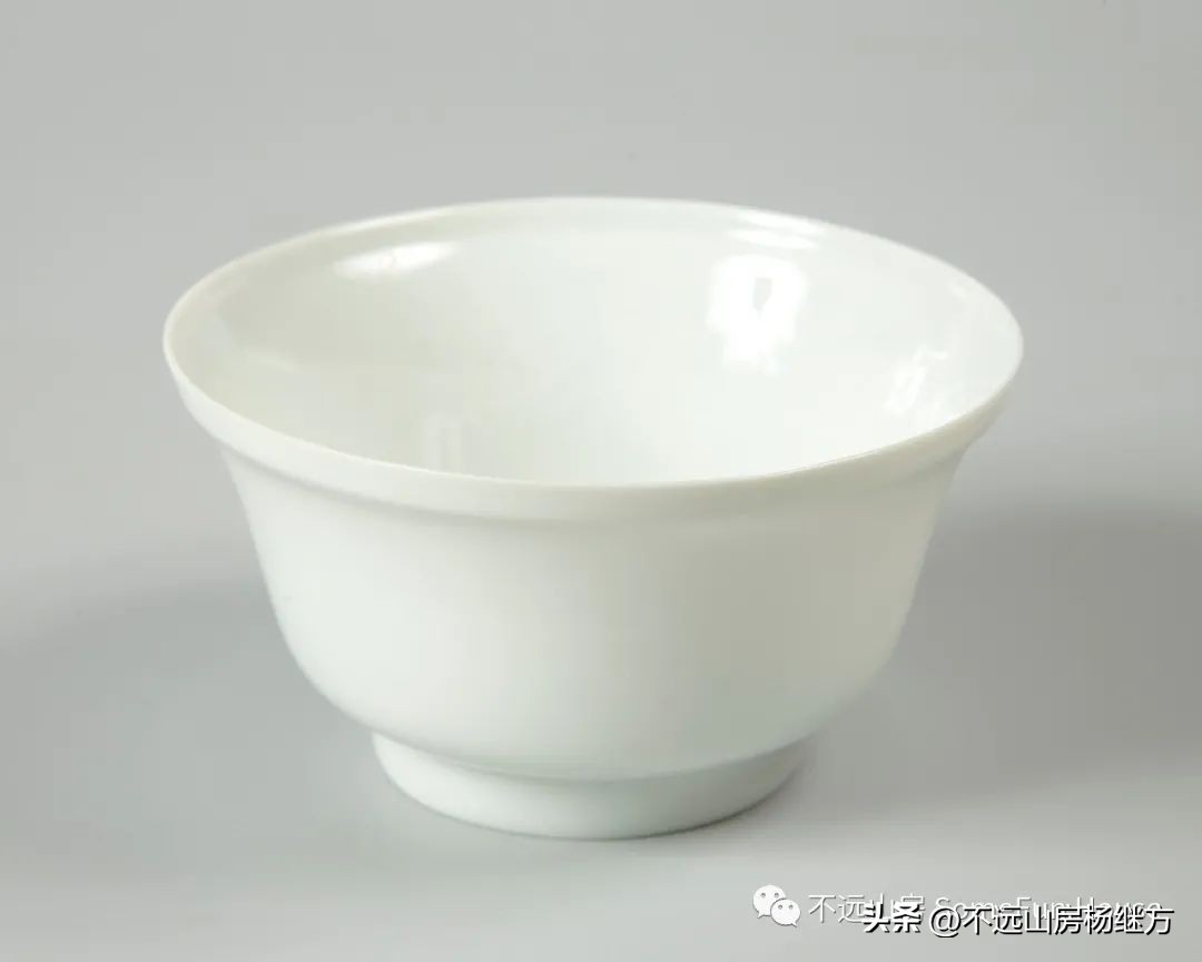 雍正乳白釉瓷器 (雍正年代青釉瓷器)