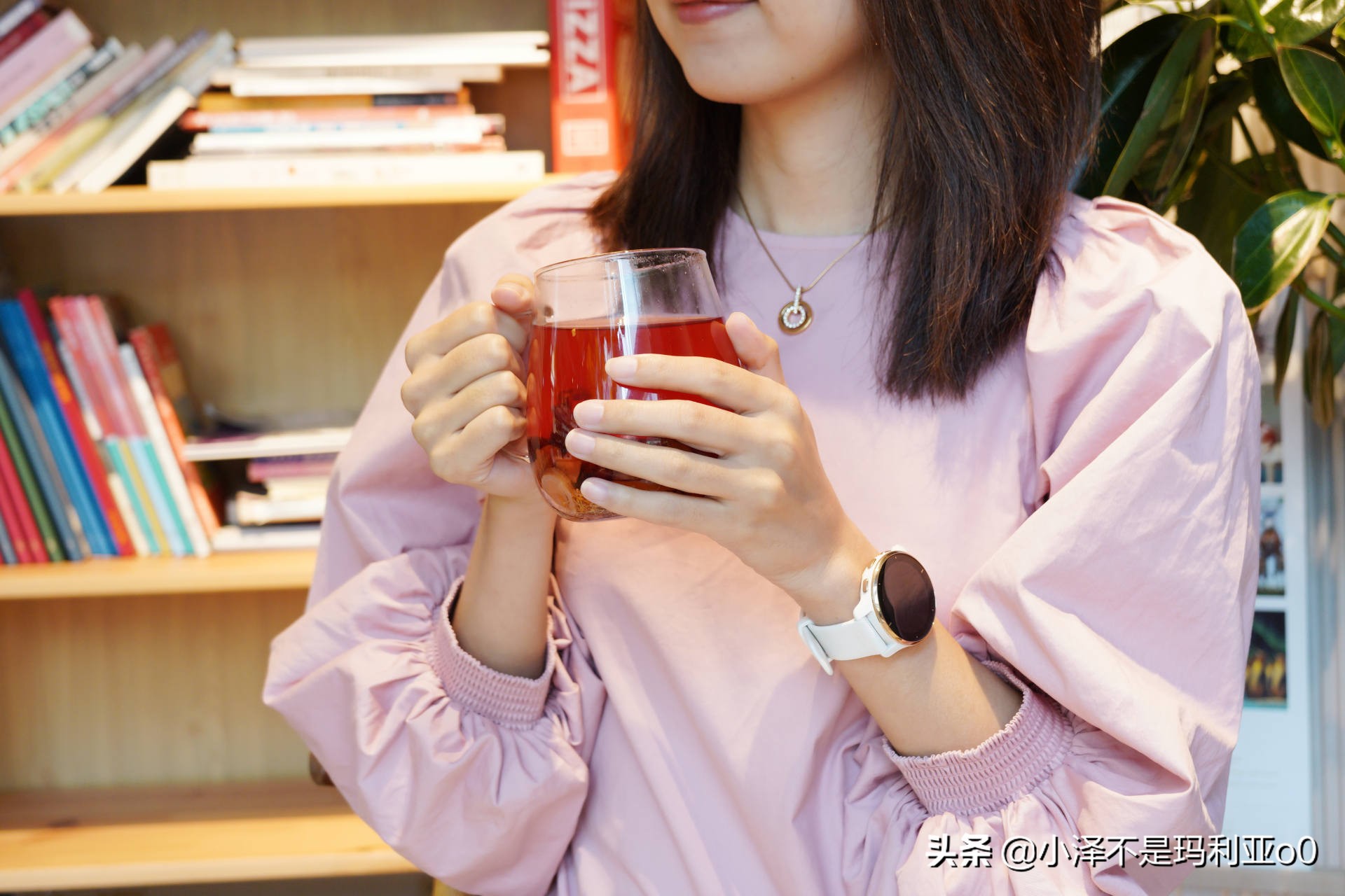 佳明venu2plus和苹果watch8怎么选 (买佳明5还是买applewatch2)