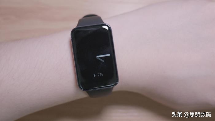 小米手环7pro独立定位使用详情,小米手环7pro测评