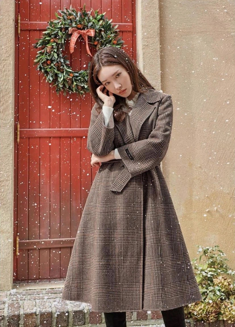 中款大衣穿搭示范大全,修身格子大衣的穿搭技巧