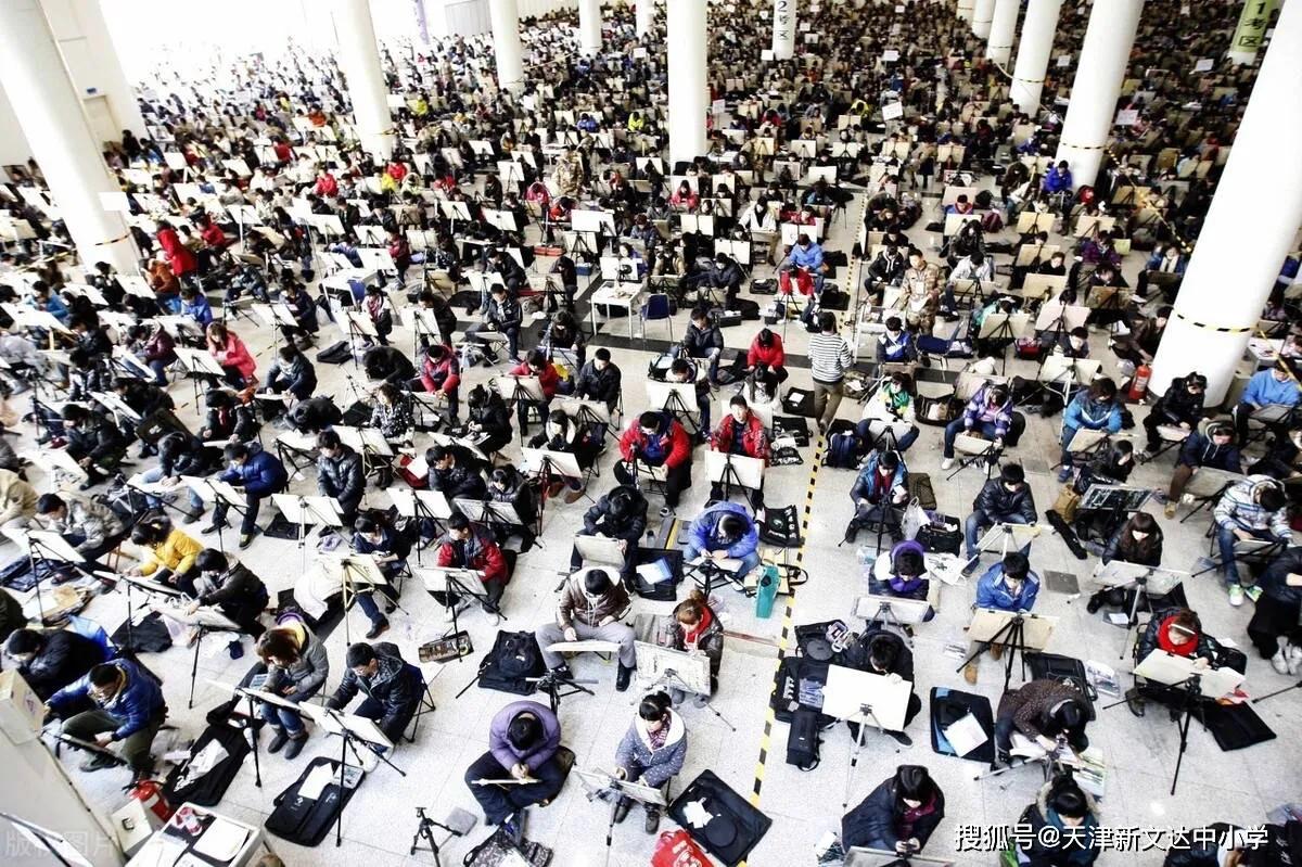 一个美术艺考生的妈妈说