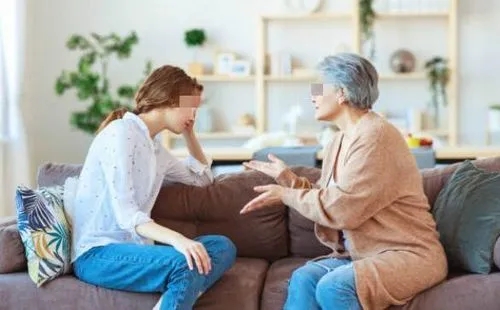 宝宝开口早聪明还是说话迟智商高,宝宝说话早聪明还是翻身早聪明