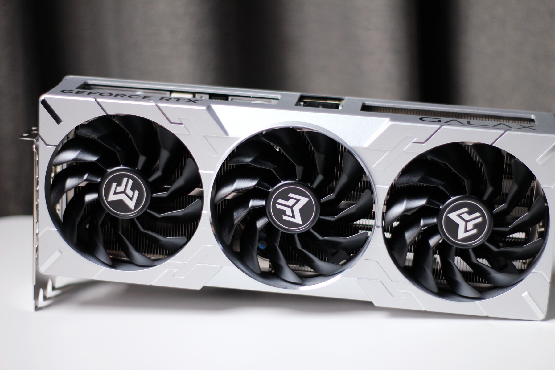 追风者g500a可以竖装显卡吗,追风者g500a竖装显卡