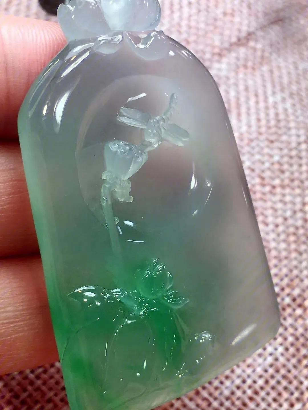 冰种飘花翡翠珠宝,翡翠冰种飘花好物