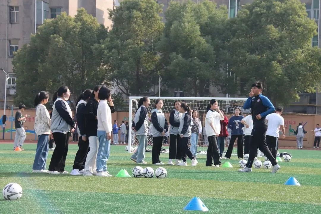 体教融合游泳进校园,体教融合推进体育项目进校园