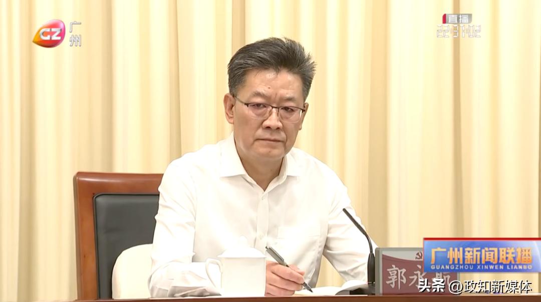 履新半个月后，南方大省省会市委书记，率队北上学习