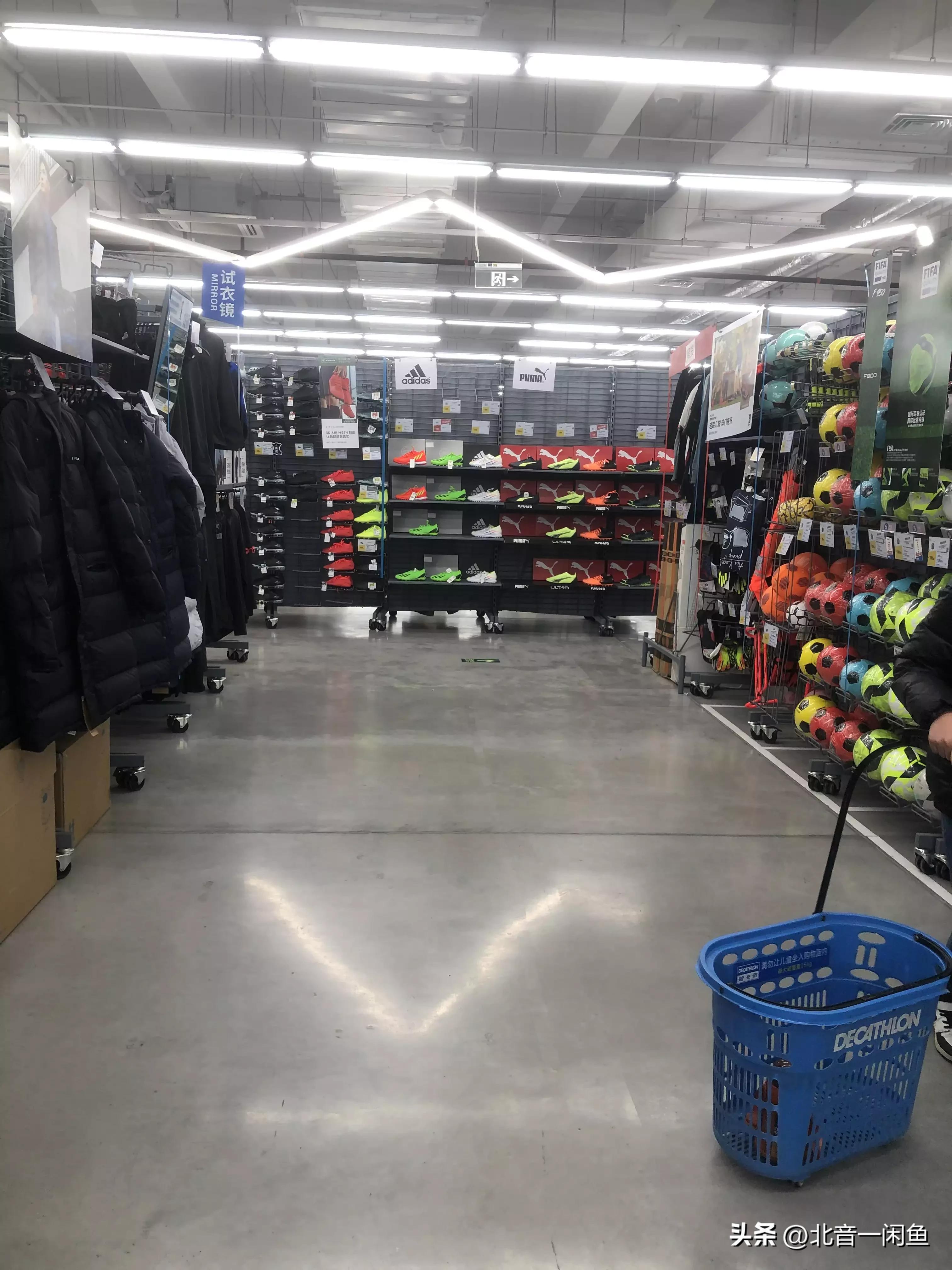 迪卡侬运动专业超市梅溪湖店,运动超市迪卡侬