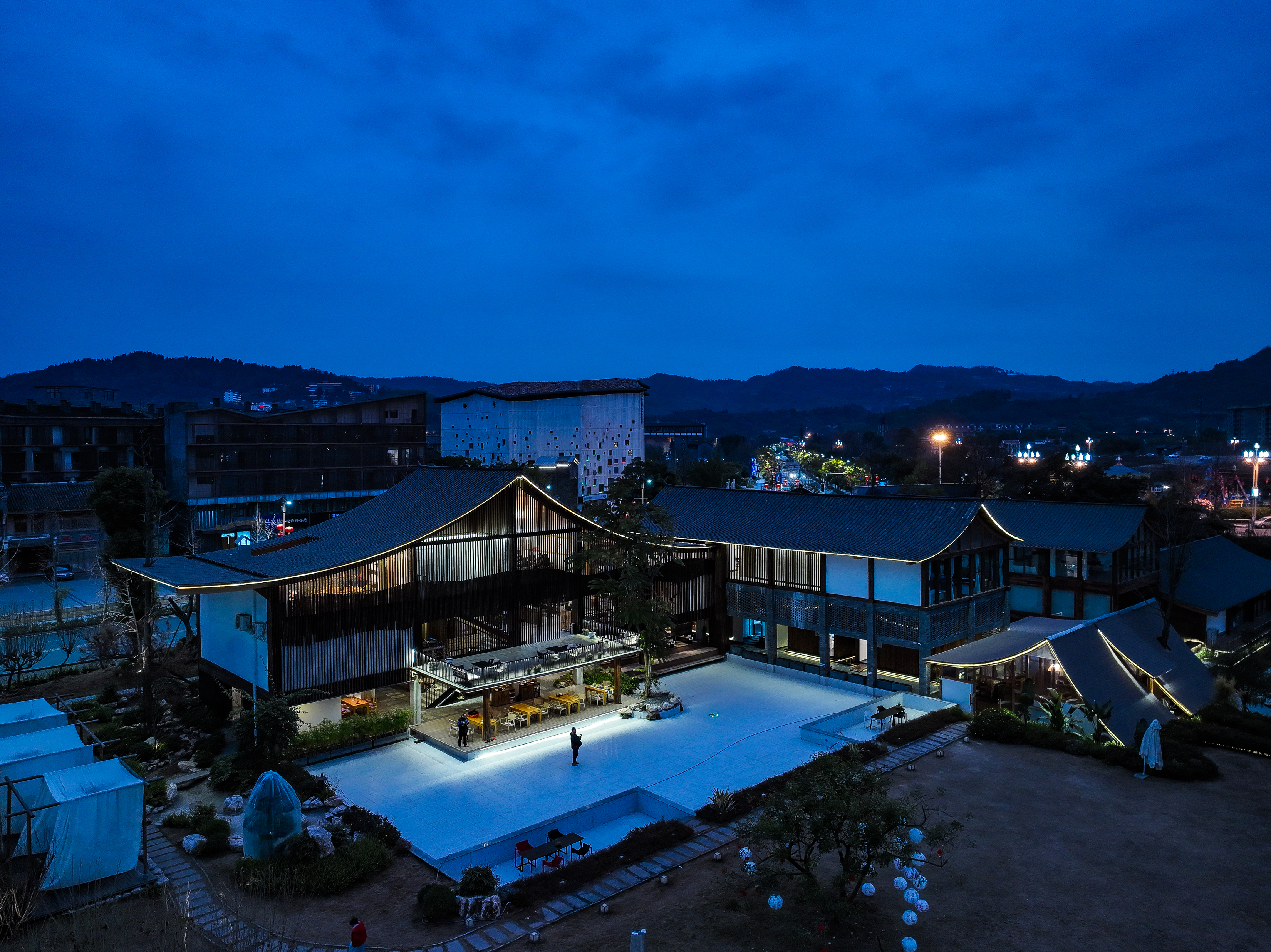 龙泉洛带古镇自驾游攻略,龙泉古镇攻略一日游可以带孩子吗