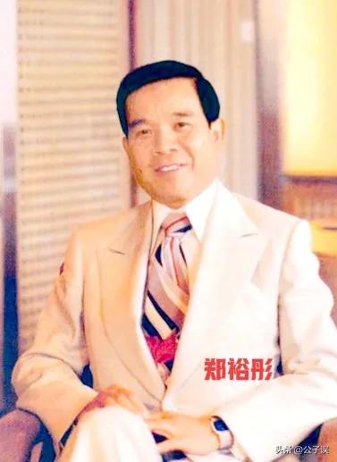 花100万*养包**袁咏仪，与9个香港女明星有荒唐事，他在东莞倒下