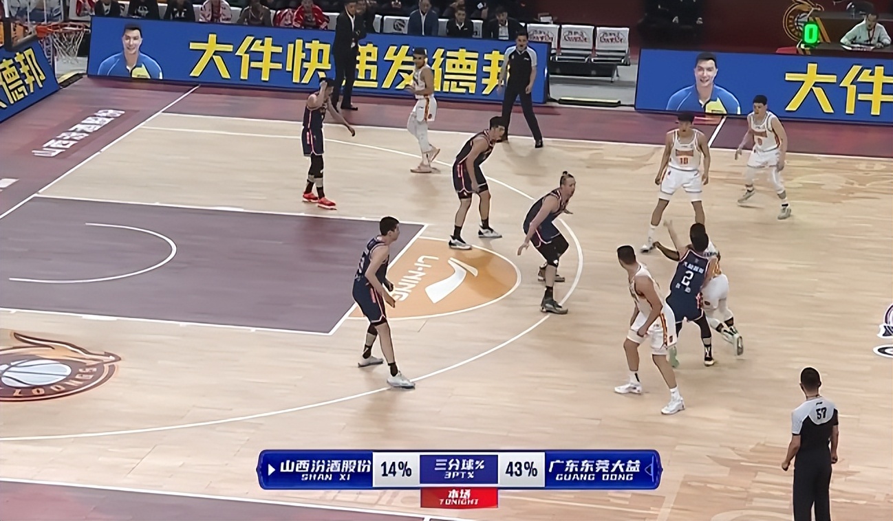 马尚胡明轩助攻徐杰,胡明轩马尚总分