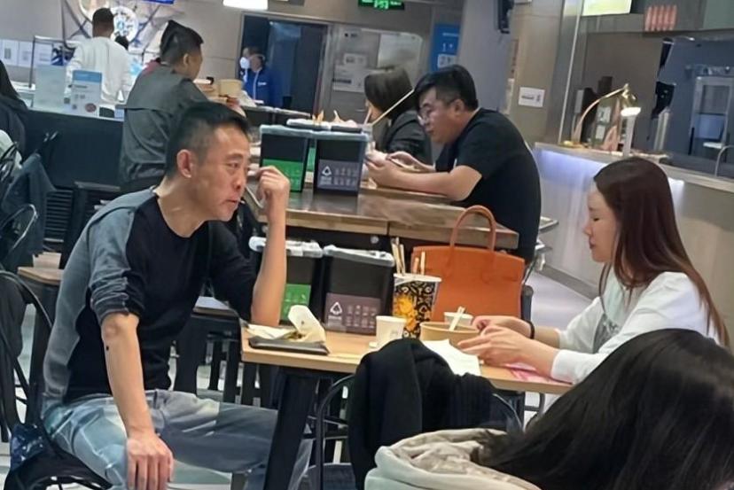 侯勇沈蓉王瑞潘雨辰,侯勇与沈蓉哪年离婚的