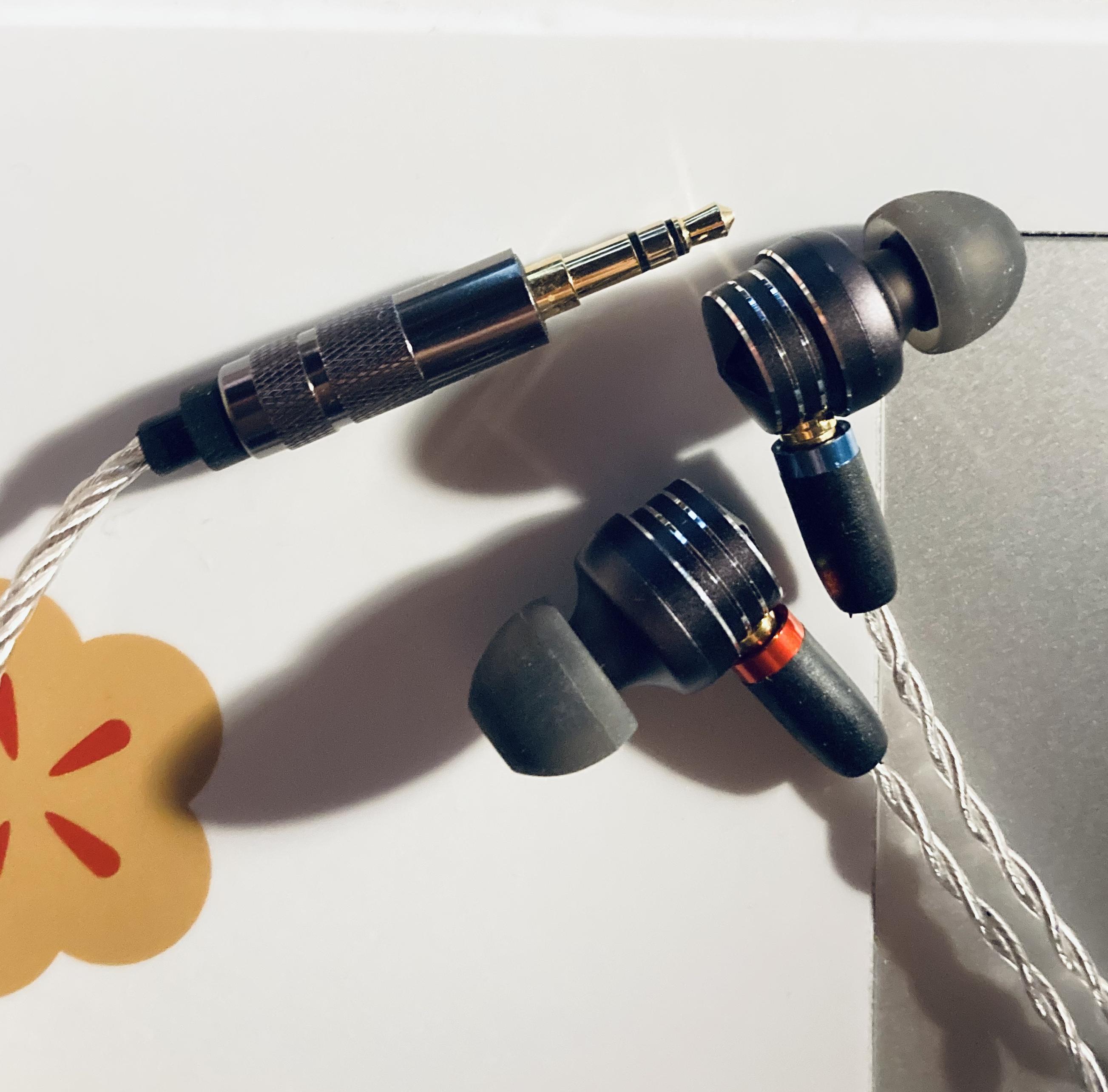 南海之声实测,黑旋风se耳机