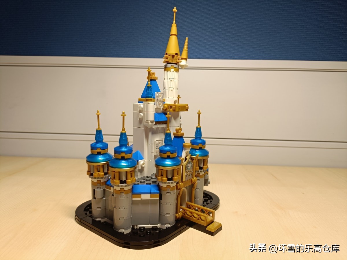 乐高迪士尼城堡开箱拼装视频,乐高迪士尼新款城堡开箱