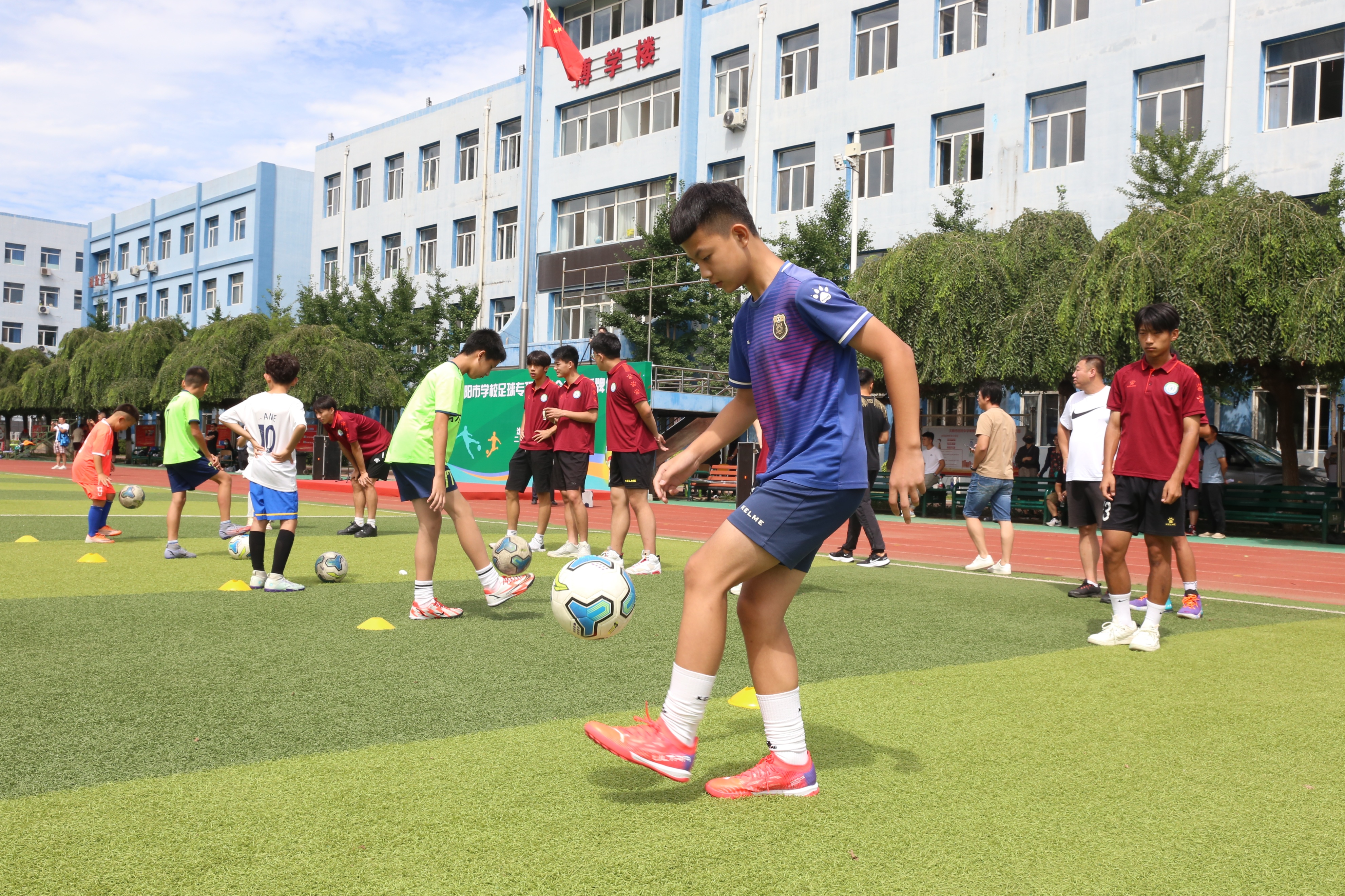 沈阳市学校足球专项委员会成立