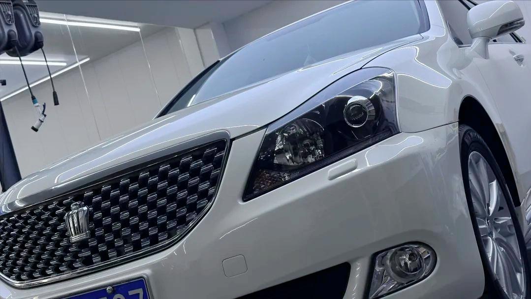 13代半皇冠底盘松散回炉重造,十三代皇冠彻底整备