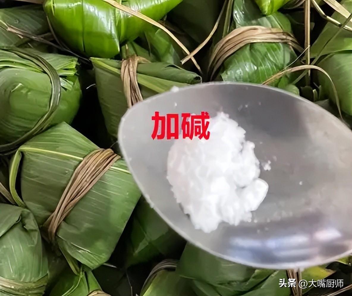 生的清水粽子怎么煮米白软糯,煮清水粽子最正确的方法