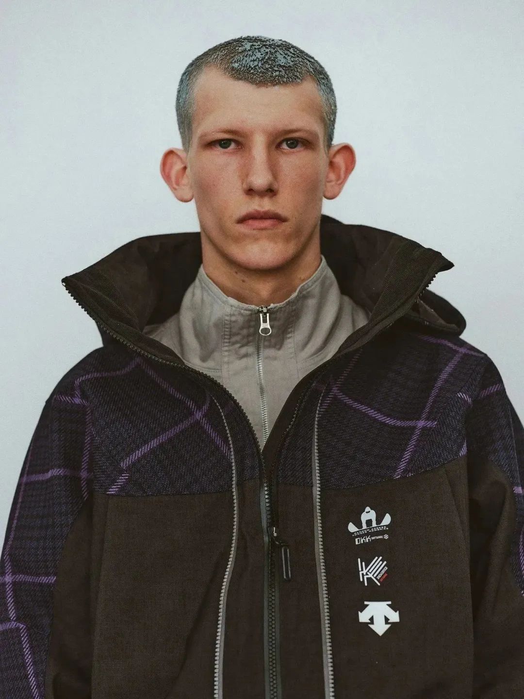 最像滑雪服的冲锋衣,冲锋衣和滑雪服外观