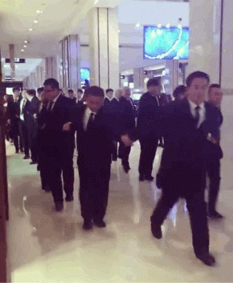 自以为很红，其实耍大牌都没人理，这8位明星简直尴尬又可笑