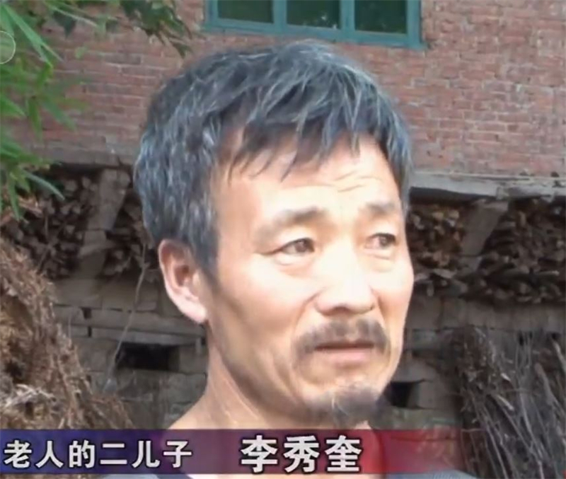 2014年重庆85岁老太惨遭遗弃，冻死在儿子家门口，4名不孝子获刑