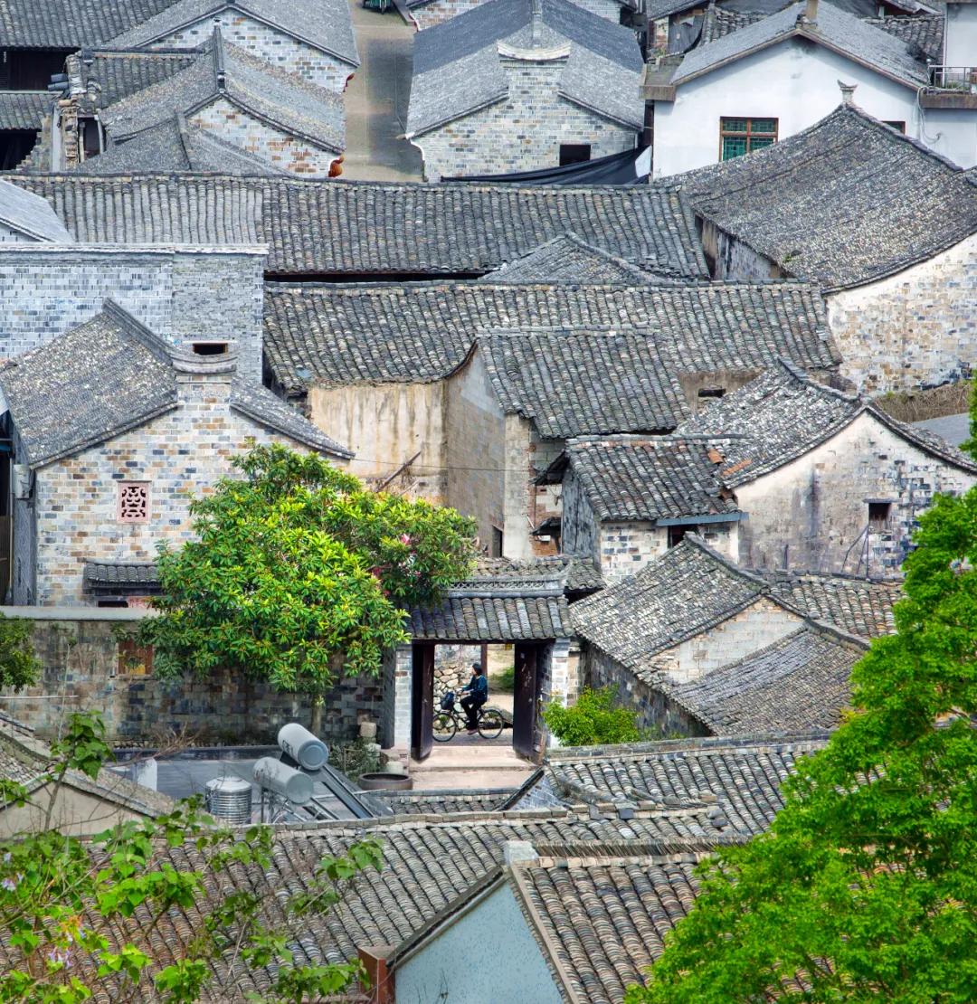 泡温泉滑雪地方推荐浙江,浙江泡温泉滑雪地方推荐