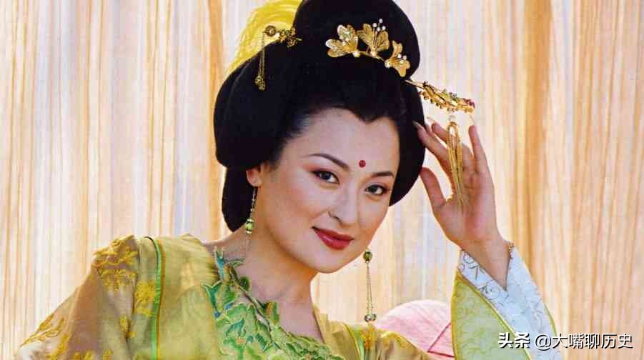 唐玄宗最爱的女人杨玉环,一骑红尘妃子笑跟李白有什么关系