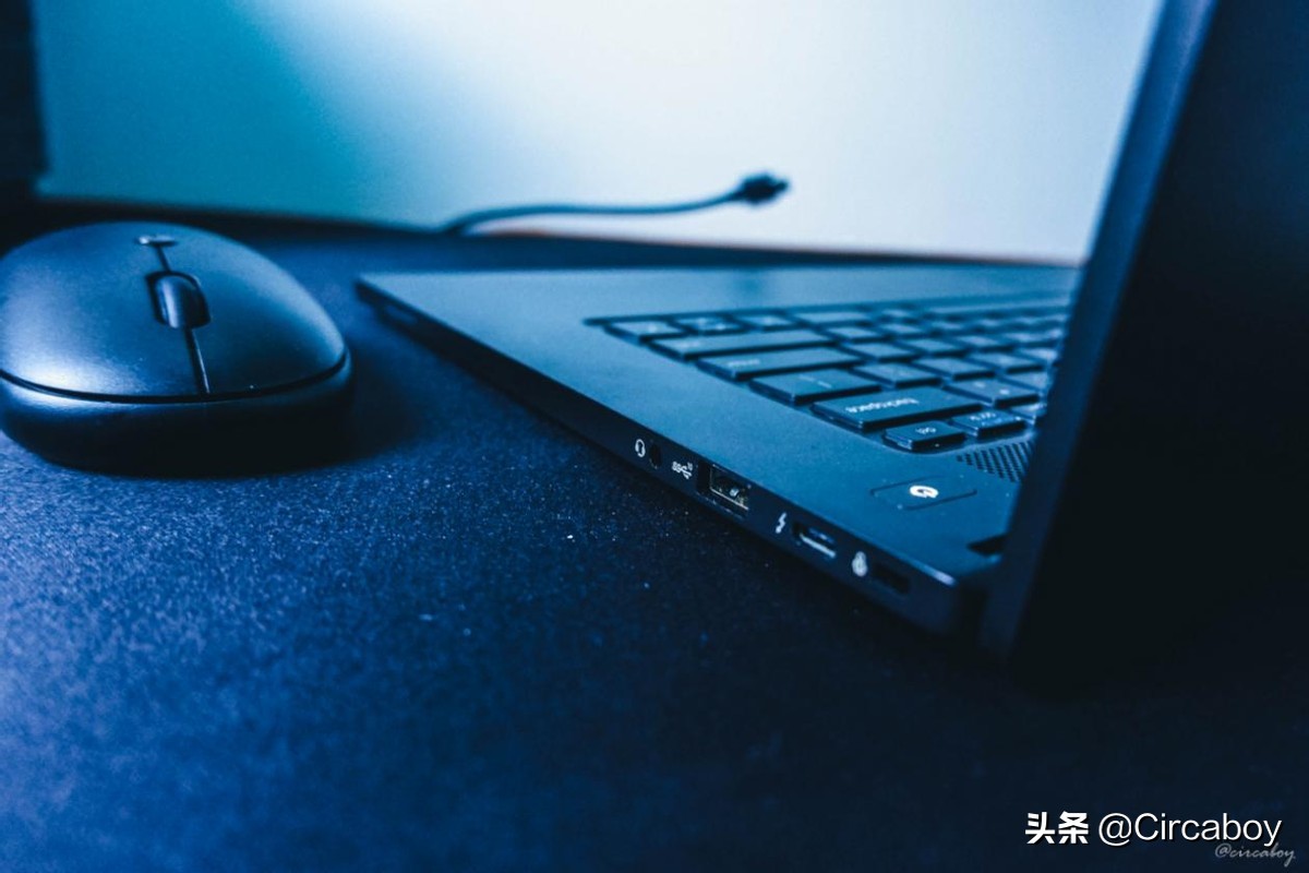 intelnucx15测评,intelnucm1512代值得买吗